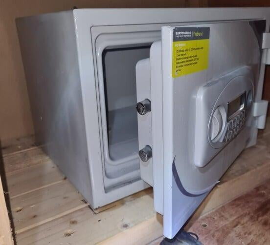 Safes supplier tralee, safes supplier kerry, a and a locksmith, locksmith in kerry, locksmith in tralee, locksmith in killarney, emergency locksmith